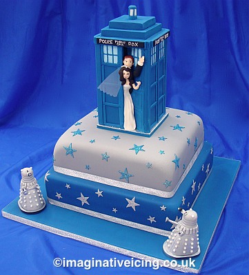Dr Who Fans' Tardis Wedding Cake