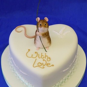 Lovable Field Mouse seeks romance... heart shaped Valentine cake.